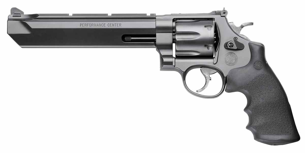 Smith and Wesson Model 629 Stealth Hunter revolver