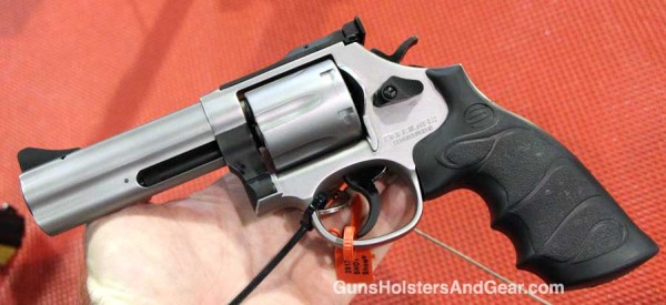 SAR Arms 357 Revolver | Sarsilmaz Guns at the SHOT Show