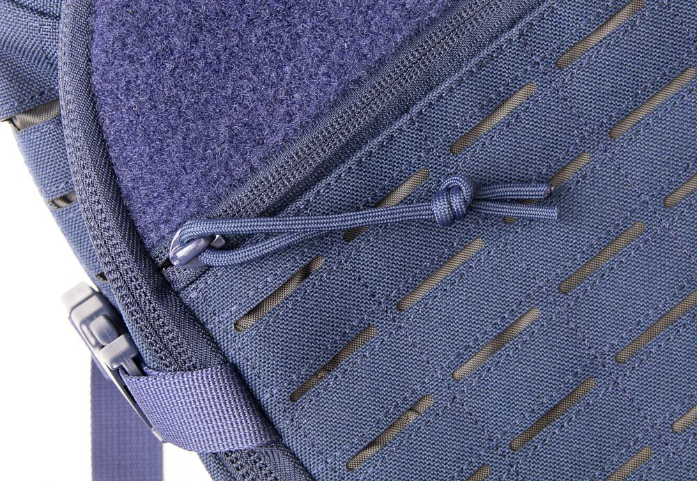 YKK zippers with paracord pulls